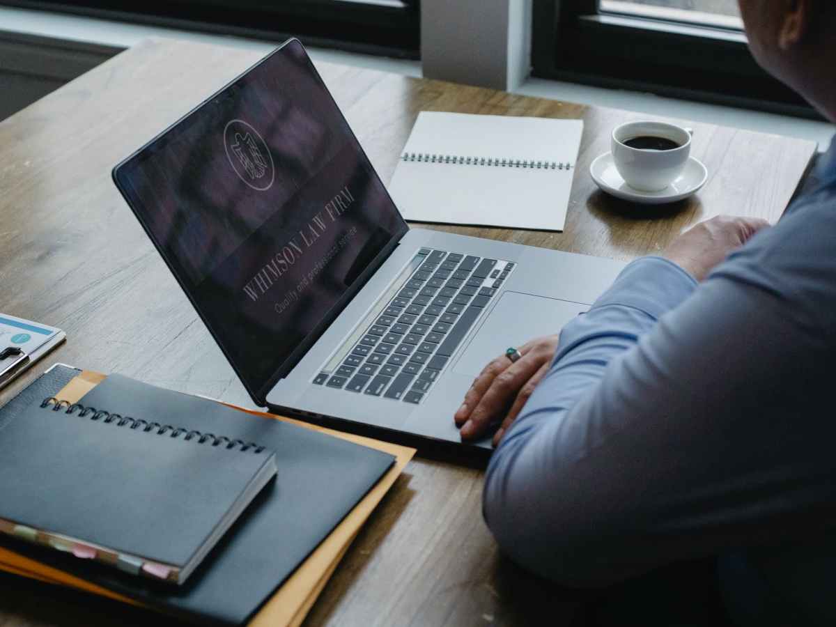 Gdzie mogę znaleźć tanią pomoc&nbsp;prawną?